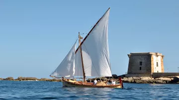 Historical sailing boat tours on the Trapani coast