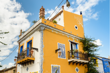 Borgo Parrini: la piccola Barcellona nascosta nella Sicilia occidentale - 2